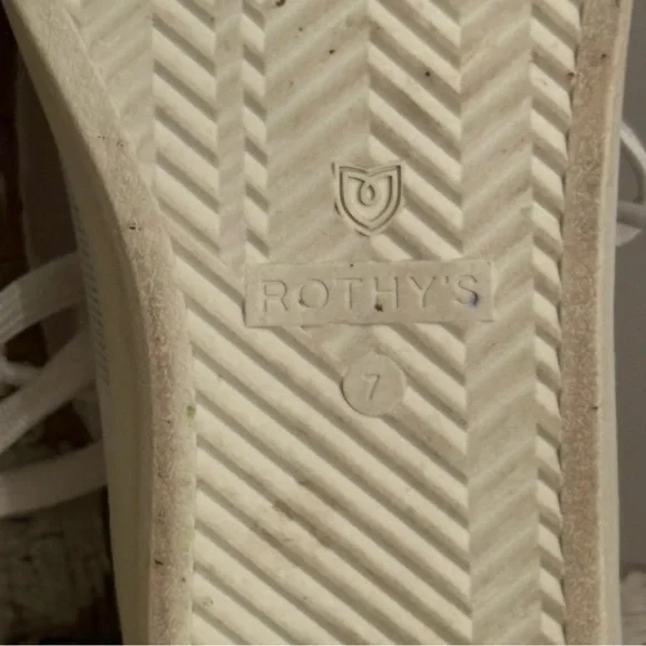 Rothy's The Lace Up Sneaker in the Golden Metallic color Women’s size 7 - Picture 11 of 11